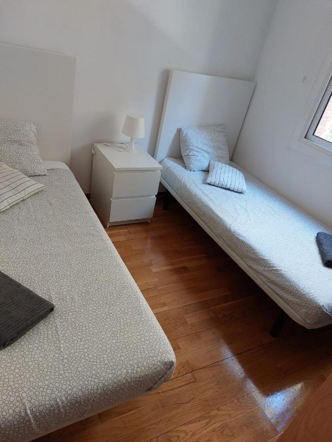 Apartamento tranquilo cerca de la Sagrada Familia Barcelona Exterior foto
