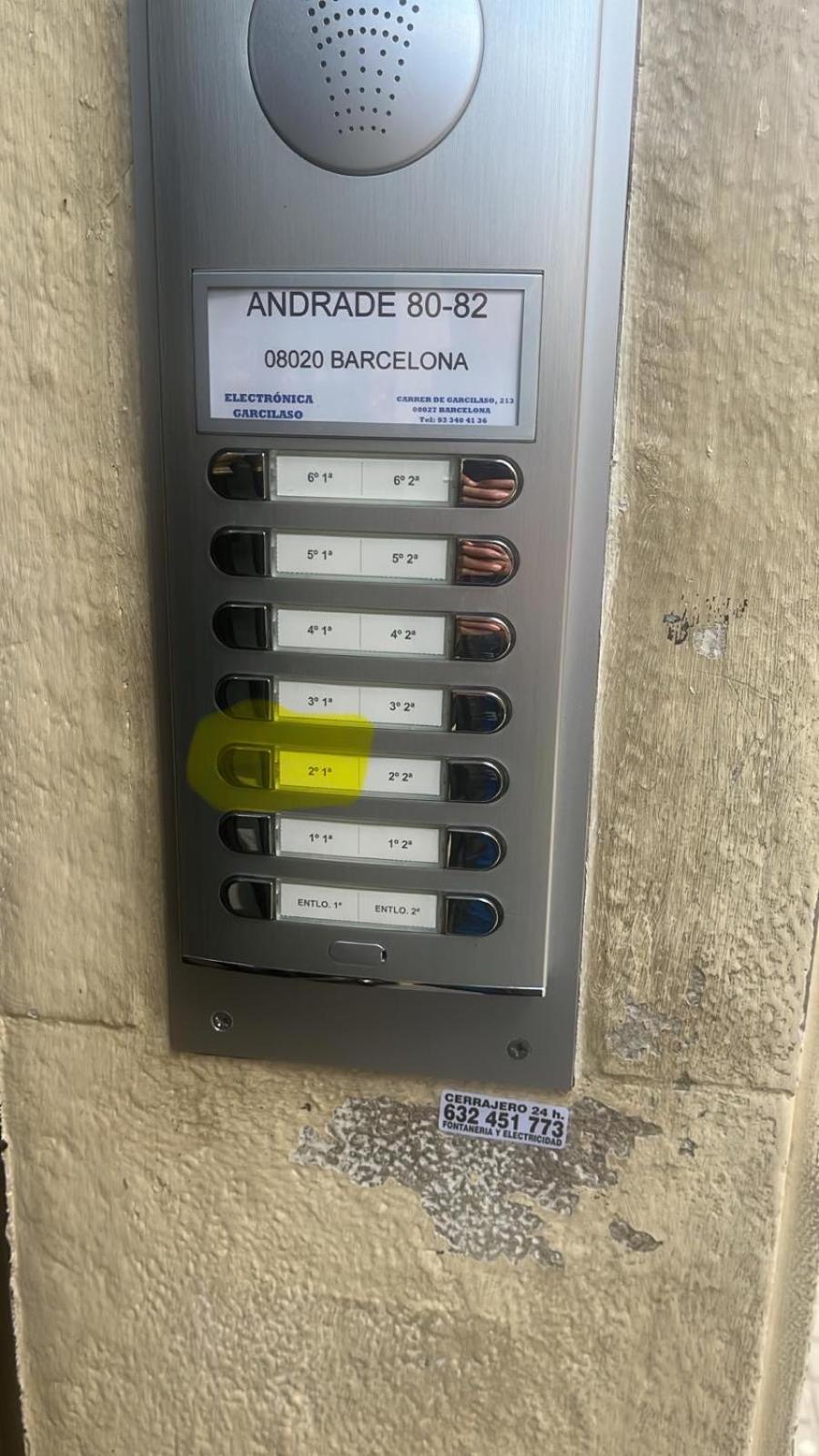 Apartamento tranquilo cerca de la Sagrada Familia Barcelona Exterior foto